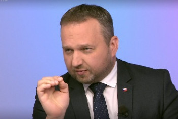 Lidovci chtějí zvýšit daň z nemovitosti. Prý aby bylo na zbrojení Lidovci chtějí zvýšit daň z nemovitosti. Prý aby bylo na zbrojení