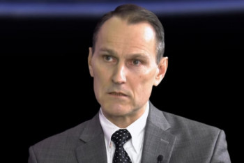 Erik Best: Šíření Trumpovy politiky z Prahy Erik Best: Šíření Trumpovy politiky z Prahy